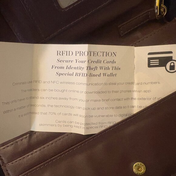 Adrienne Vittadini NWOT Burgundy Leather Crossbody RFID Harlequin Guitar Strap - Picture 3 of 12